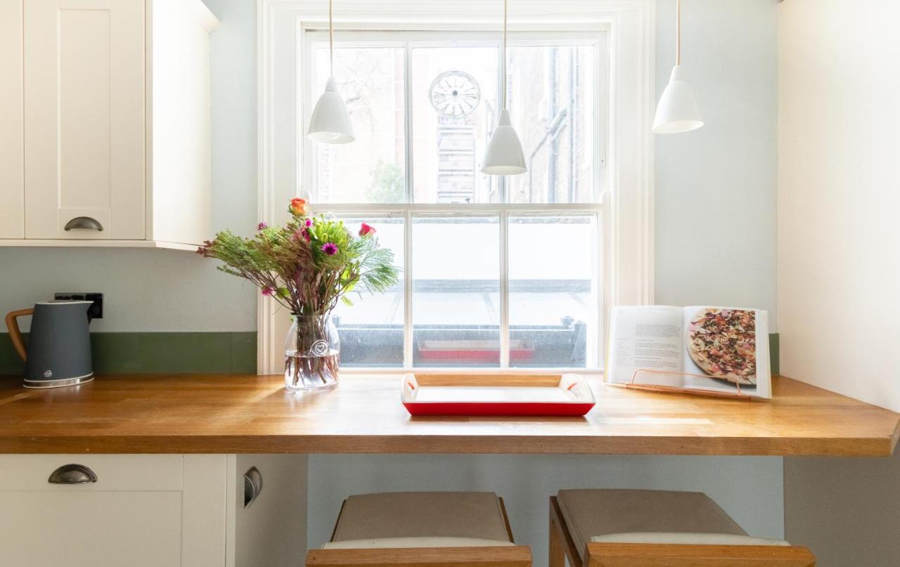 לונדון The Euston Square Escape - Modern And Central 4Bdr Home מראה חיצוני תמונה